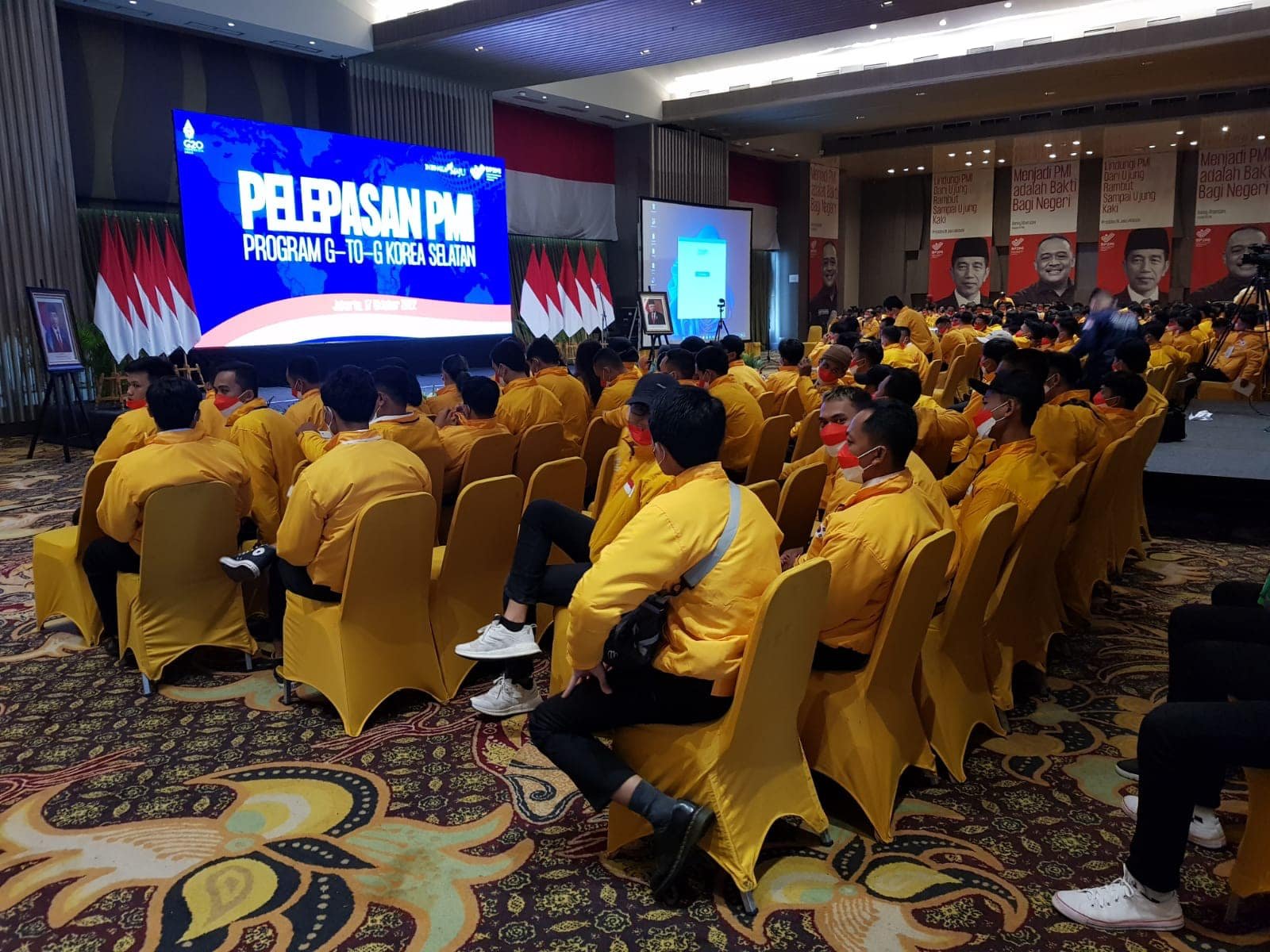 PEMBERANGKATAN PMI KOREA